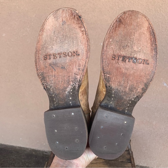 Stetson Women’s Western Ankle Bootie - Picture 8 of 11